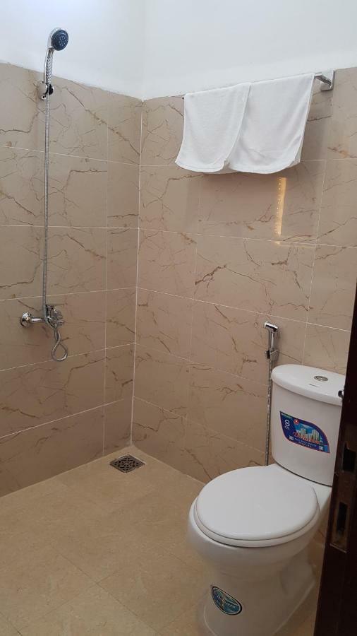 White House Hostel Нячанг Екстер'єр фото